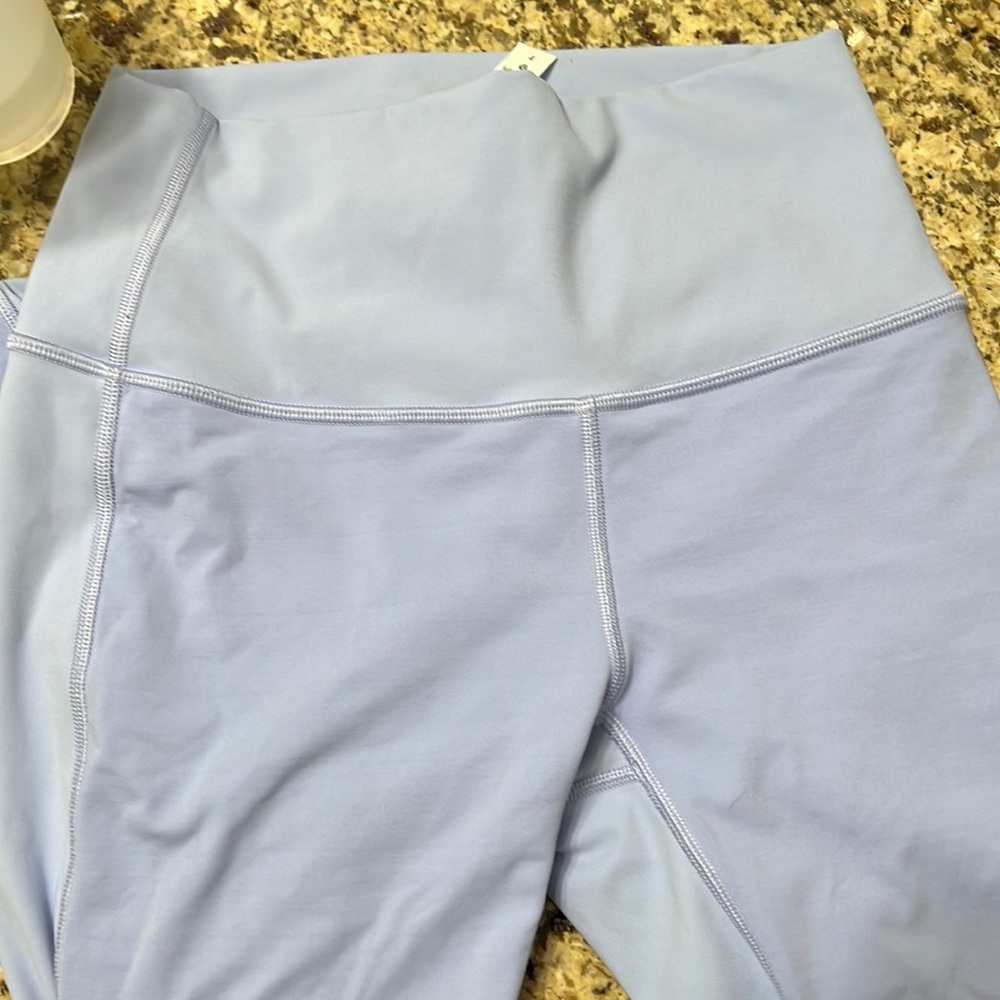 Lavender lululemon leggings
